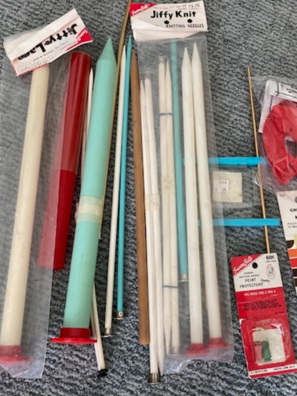 Vintage Knitting Needles / Accessories